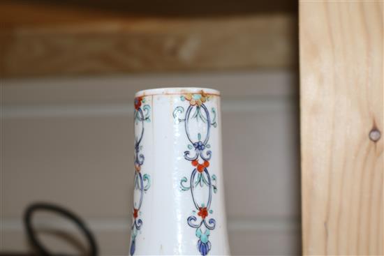 A French porcelain kakiemon bottle vase height 24cm